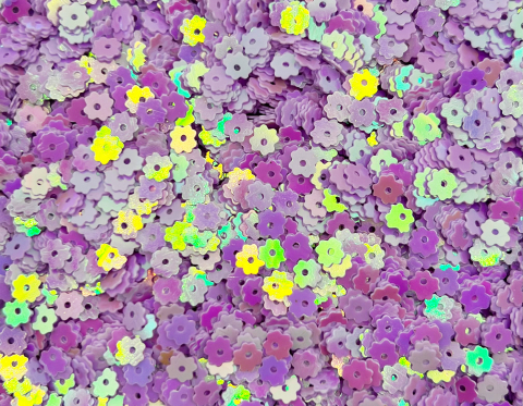 №4312 Паєтки-квіточки, Індія, Cream/Purple, 5 мм