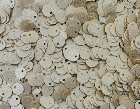 №5298 Паєтки зі зміщеною серединкою, Індія, Champagne Beige, 6 мм